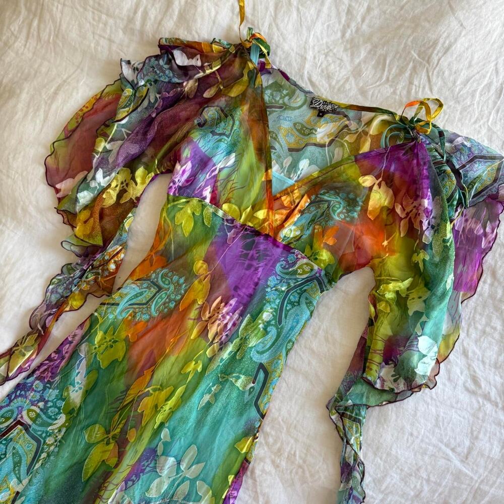 Stunning vintage rainbow paisley flutter sleeve maxi dress